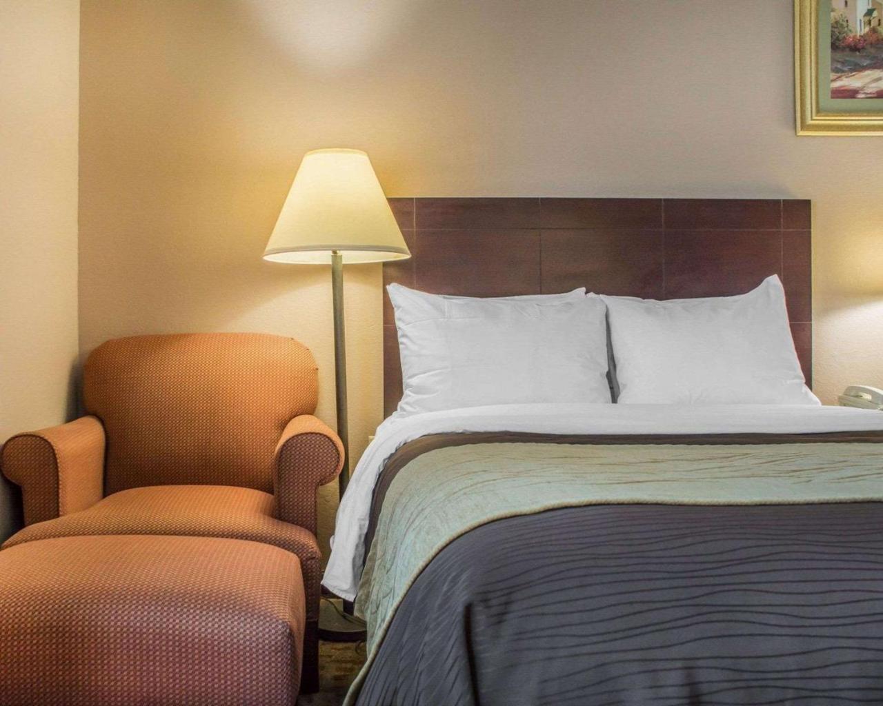 Quality Inn Lockport Bagian luar foto